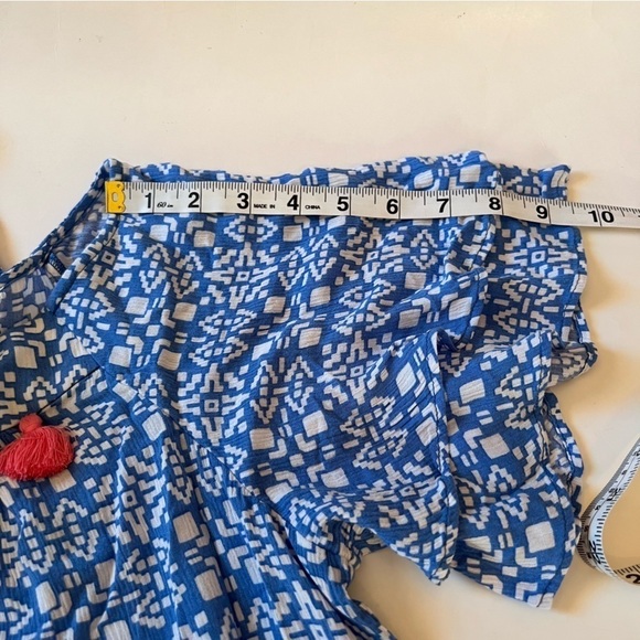 Southern Tide Charting Blue Abstract Delilah Flutter-Sleeve Top Size Medium - Picture 10 of 12